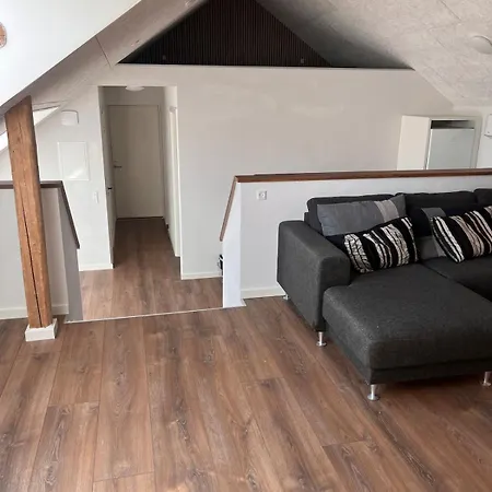 8 Vaerelses - 3 Apartmán